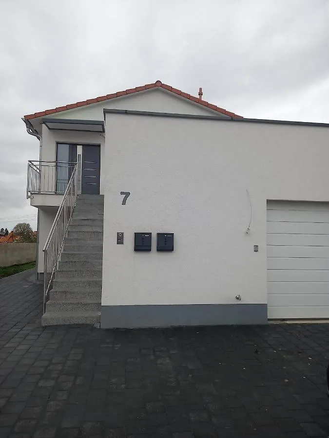 Neubau Appartement Mit Terasse, Privater Eingang,Parkplatz,Kueche Fürth 0*,  Deutschland